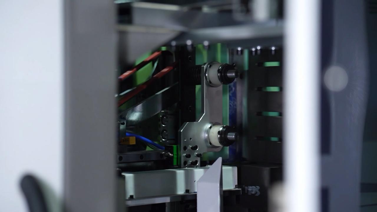 6 Ultrasonic Sealing 6 Sellado ultrasónico