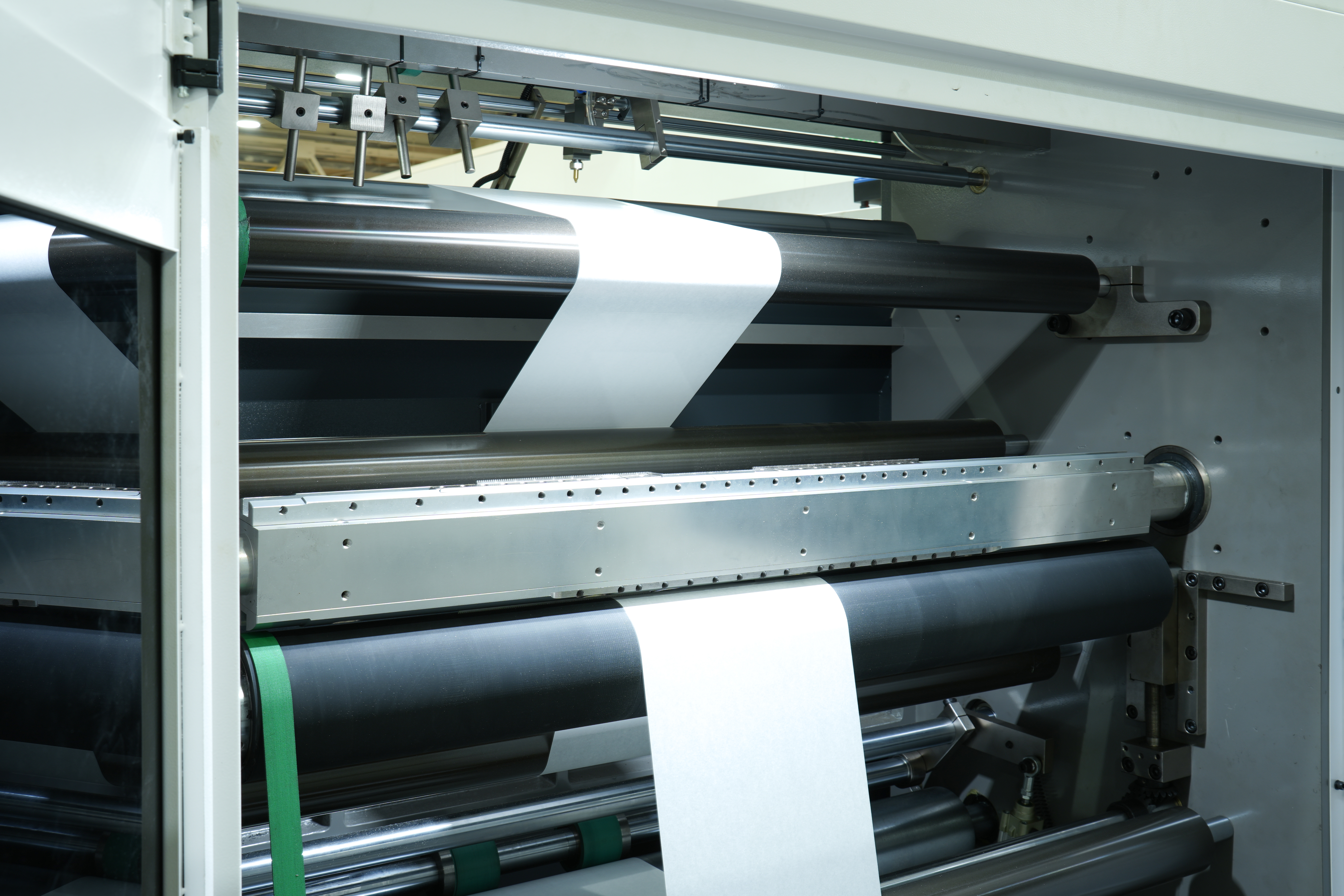 Máquina de fabricación de bolsas de papel inferior canal V de canal V